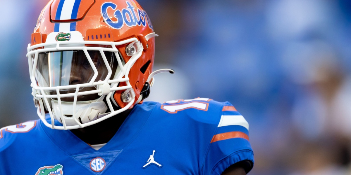 NEWS NOW!!! Former Florida edge Justus Boone transfers to Arkansas……