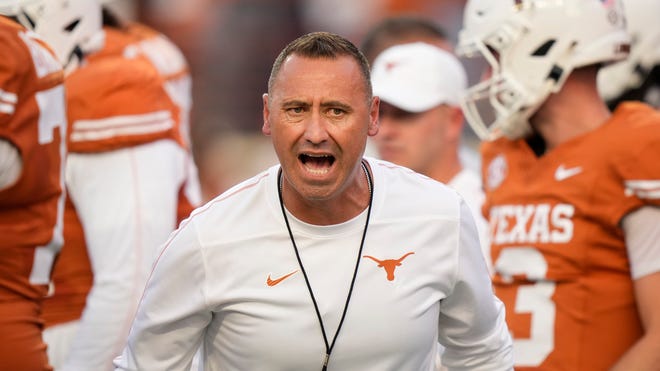 News Flash: Fans Call for Texas Football to Bring Back Legendary Coach…