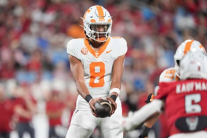 Tennessee Volunteers Quarterback Future Potentially in Jeopardy With NFL Franchise…