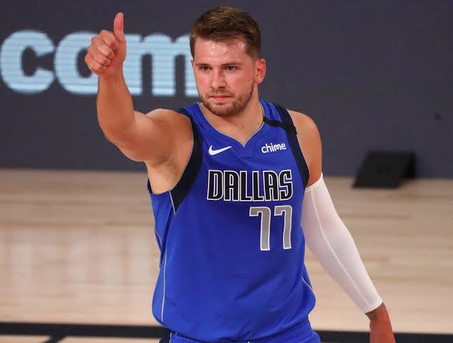 Luka Dončić Delivers Spectacular Performance, Leads Mavericks to Crucial Win