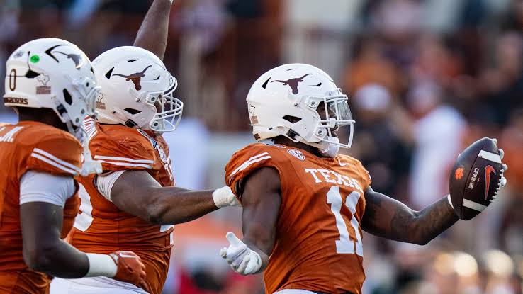 JUST-NOW: Texas Longhorns Head coach announce the death of their retired superstar