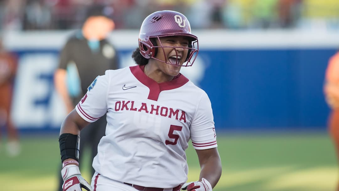 Breaking News: Pair of Sooner softball players earn SEC weekly honors…