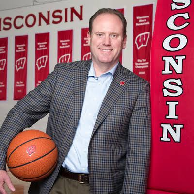 Breaking News: Greg Gard, The Powerhouse Coach Behind The Wisconsin’s Badgers , Has Just Been Crowned The 2025 Naismith Coach of the Year – and She’s Walking Away With A Jaw-Dropping $7 million! The Award, One Of The Most Prestigious In College Basketball And……….