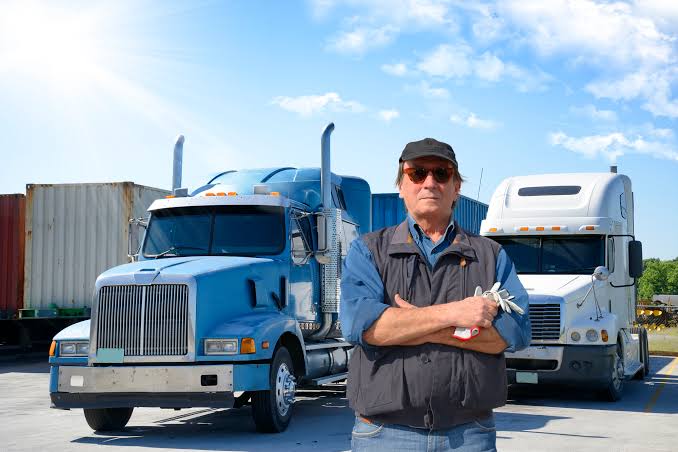 U.S. Truck Driver Involved in Sudden Accident on Highway Late Last Night